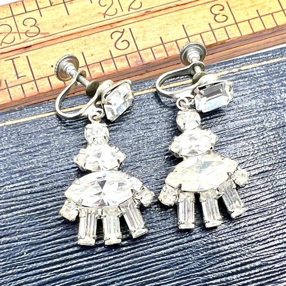 Vintage rhinestone clip on dangle silver costume earrings